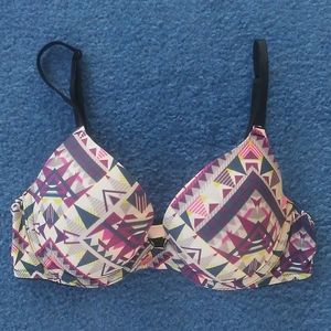 Pink Victoria's Secret push up bra padded